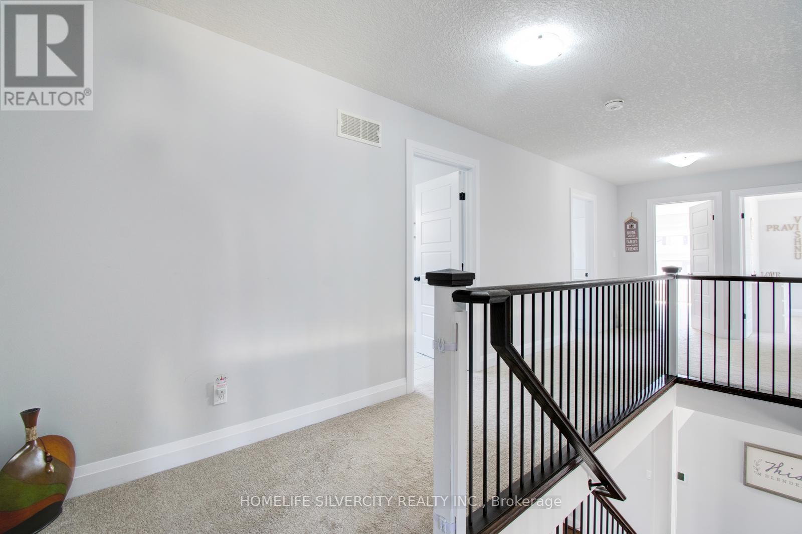 556 Mayapple Street, Waterloo, Ontario  N2V 0C3 - Photo 16 - X12409111