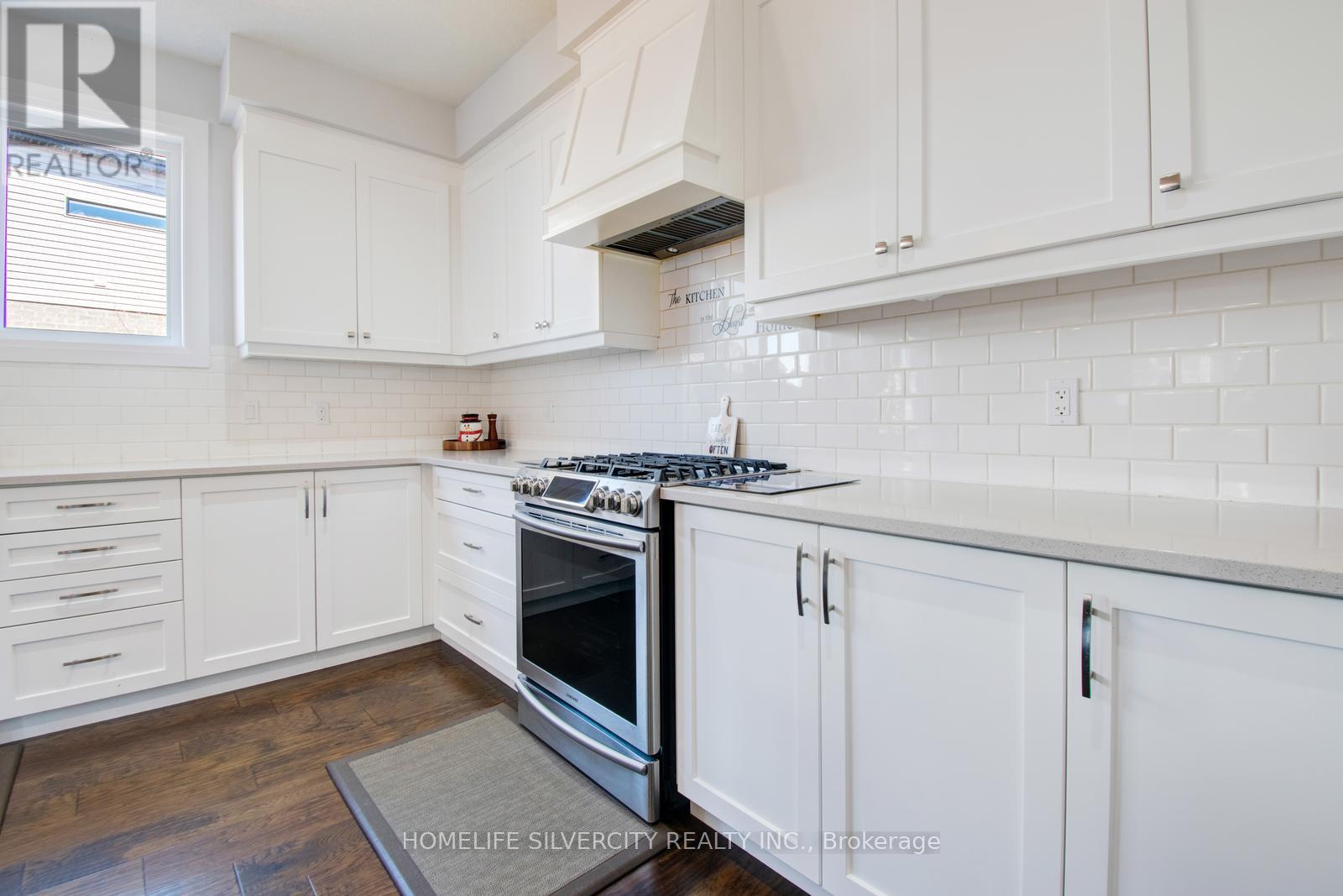 556 Mayapple Street, Waterloo, Ontario  N2V 0C3 - Photo 34 - X12409111