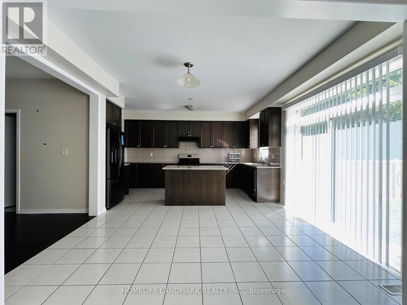 97 Cactus Crescent, Hamilton, Ontario  L8K 0M3 - Photo 5 - X12373019