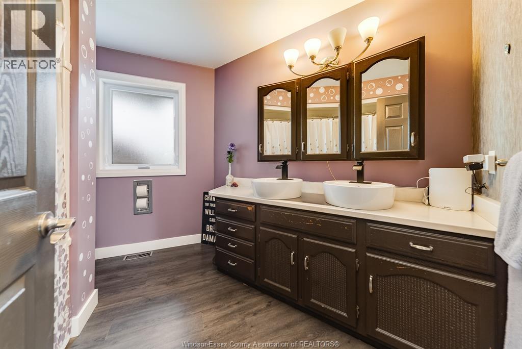 429 Highway 3 East, Leamington, Ontario  N8H 3V6 - Photo 19 - 25023704