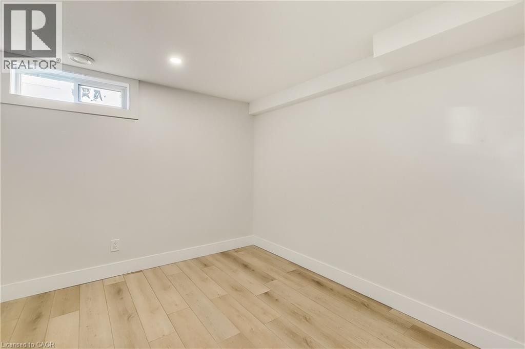 88 Oak Street, Stratford, Ontario  N5A 6Z1 - Photo 23 - 40768270