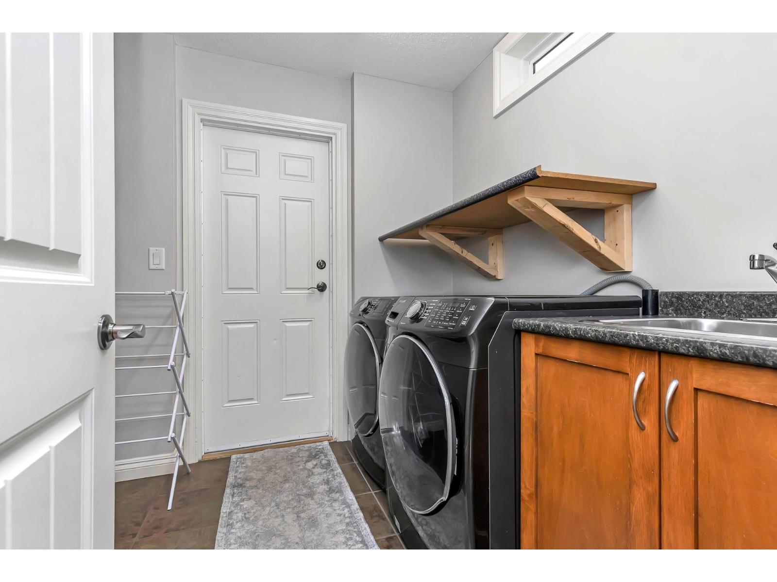 5637 Thom Creek Drive, Promontory, Chilliwack, British Columbia  V2R 5Z6 - Photo 35 - R3048576