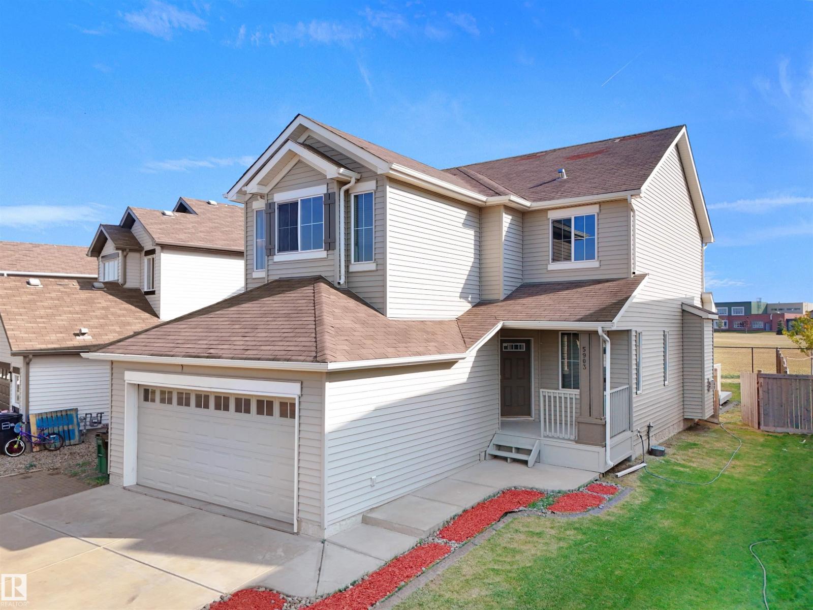 5903 12 AV SW, Edmonton, Alberta