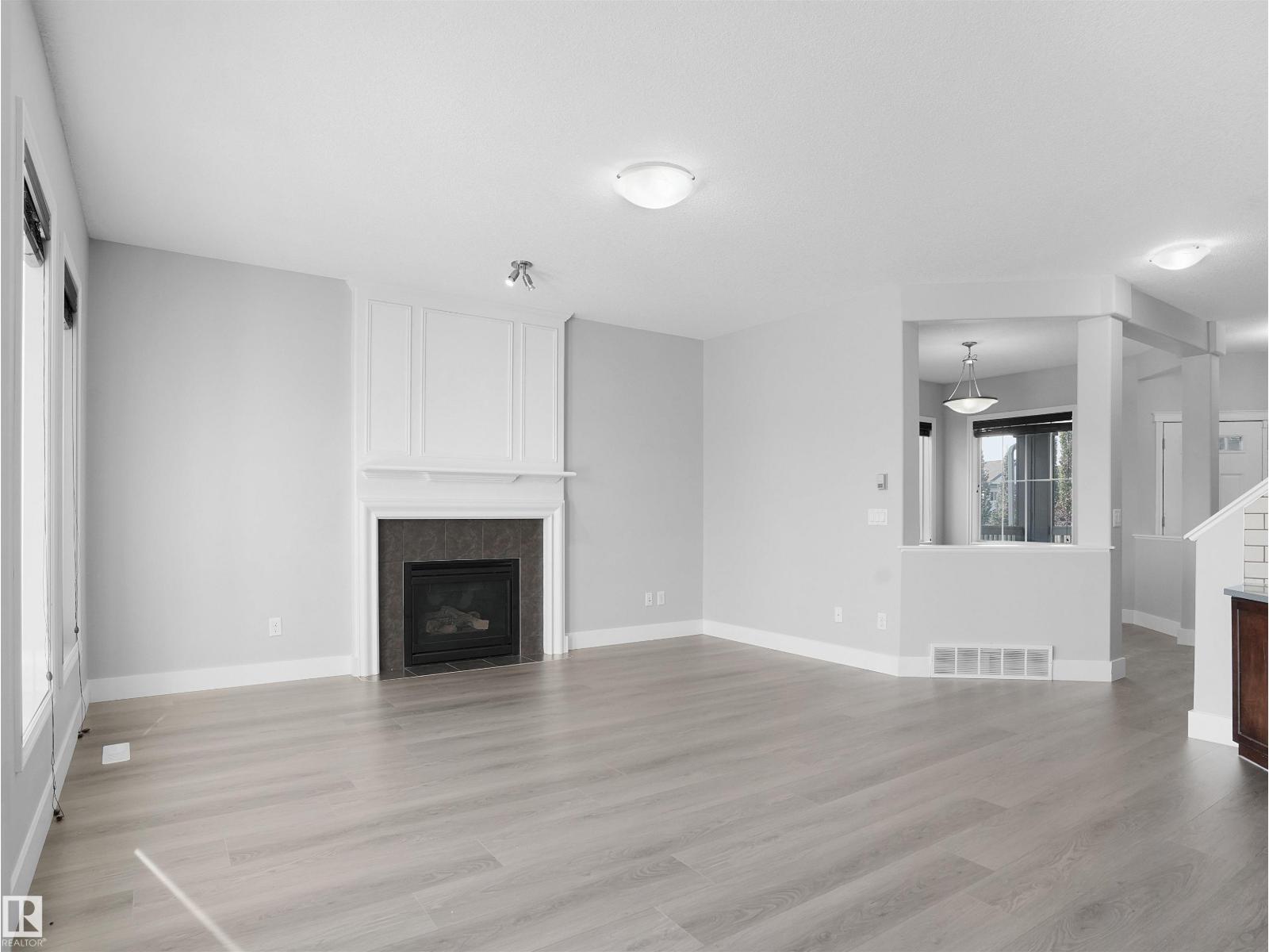5903 12 Av Sw, Edmonton, Alberta  T6X 0T2 - Photo 12 - E4458107