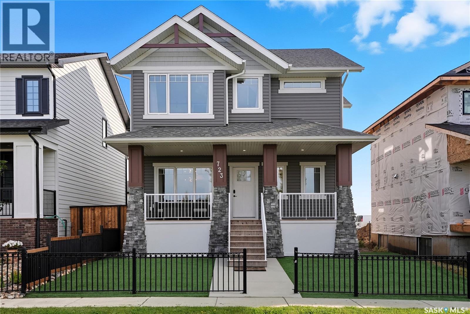 723 Underhill LANE, Saskatoon, Saskatchewan