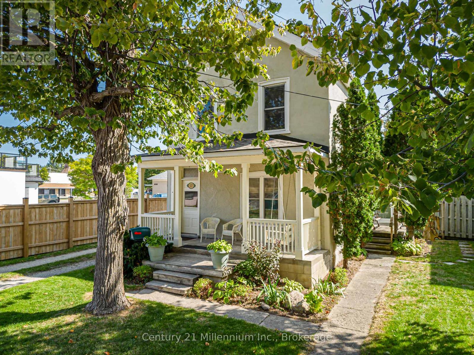117 Elm Street, Collingwood, Ontario  L9Y 3J3 - Photo 2 - S12409273
