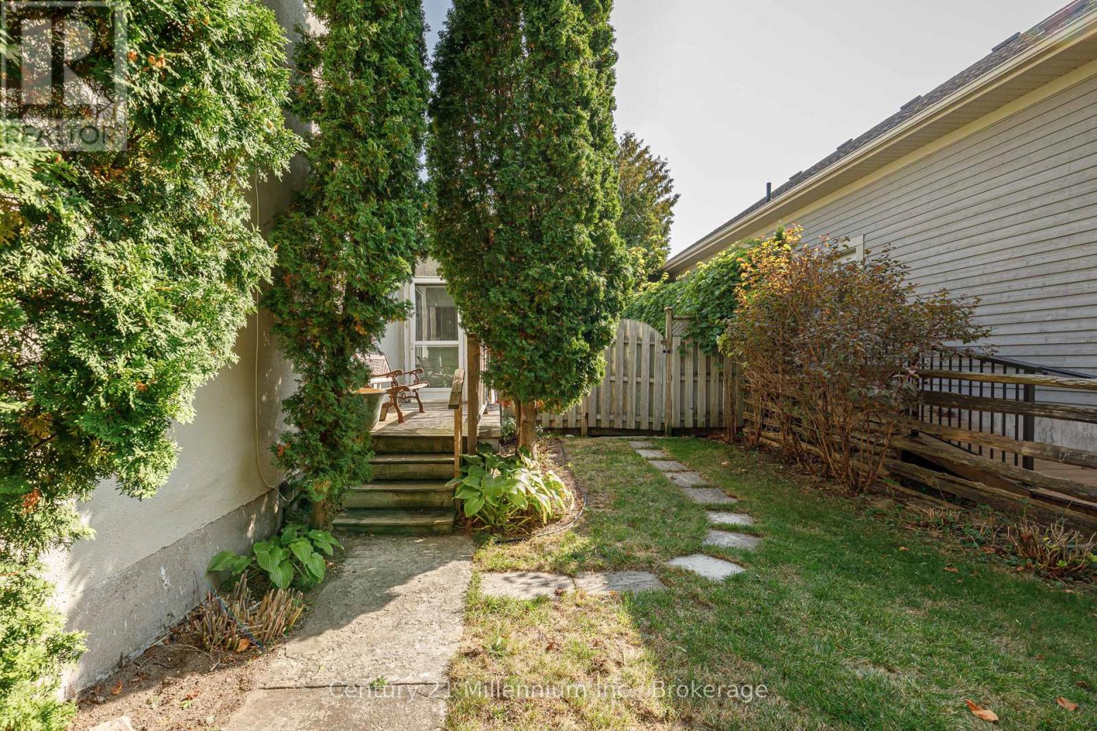 117 Elm Street, Collingwood, Ontario  L9Y 3J3 - Photo 31 - S12409273