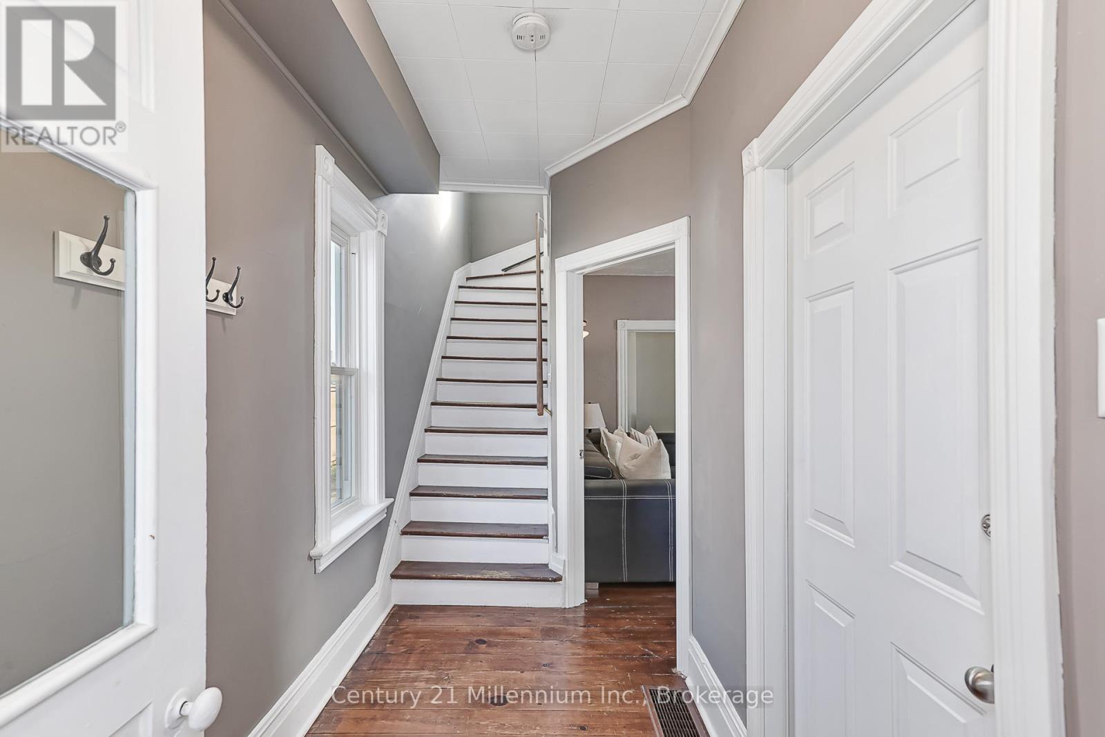 117 Elm Street, Collingwood, Ontario  L9Y 3J3 - Photo 5 - S12409273