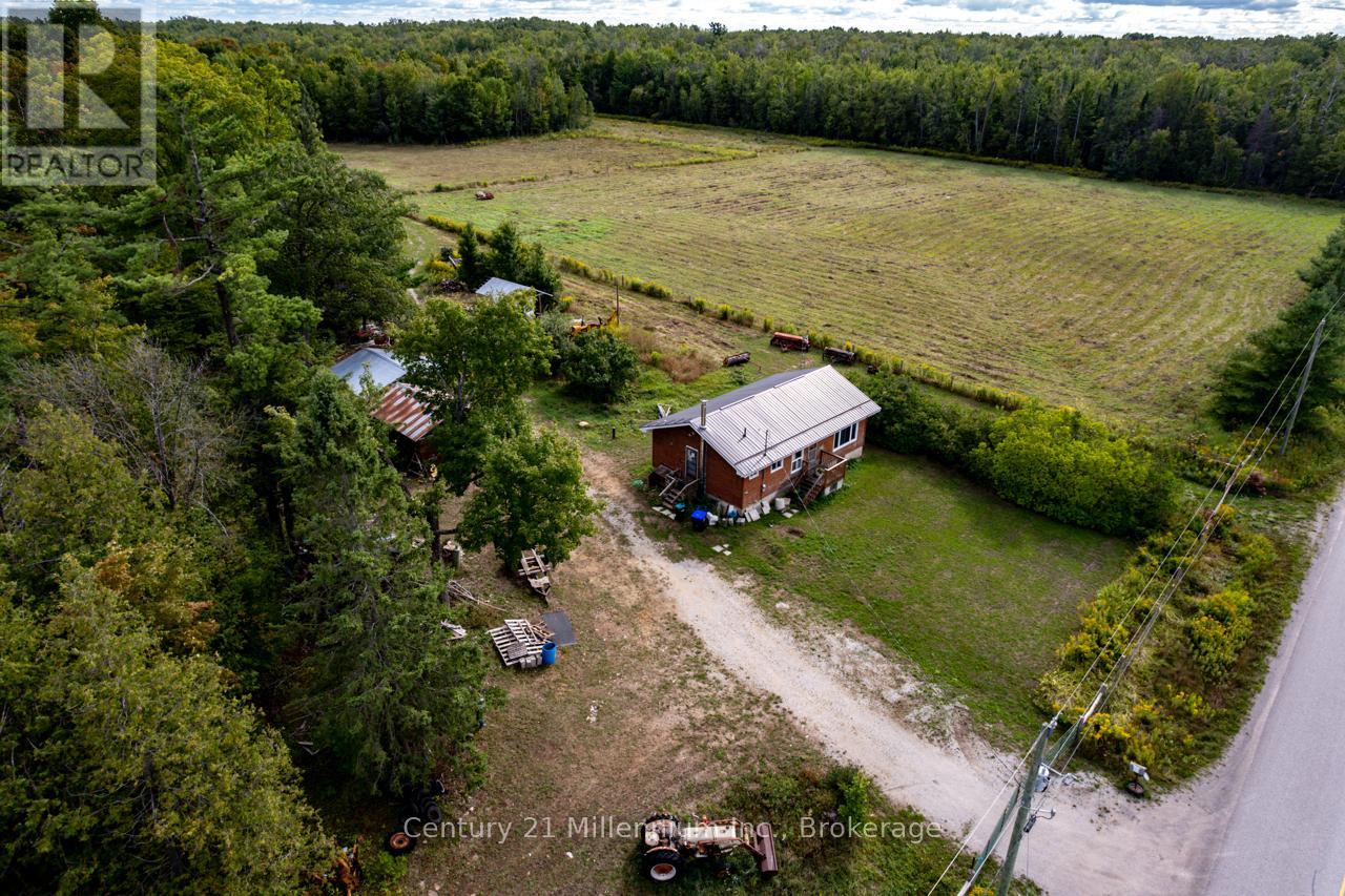6989 Con B/c Road, Ramara, Ontario  L3V 0K7 - Photo 7 - S12409341