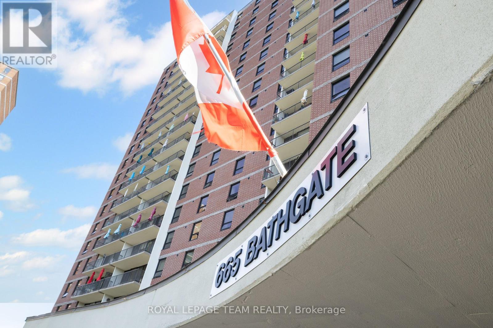 603 - 665 Bathgate Drive, Ottawa, Ontario  K1K 3Y4 - Photo 2 - X12336661