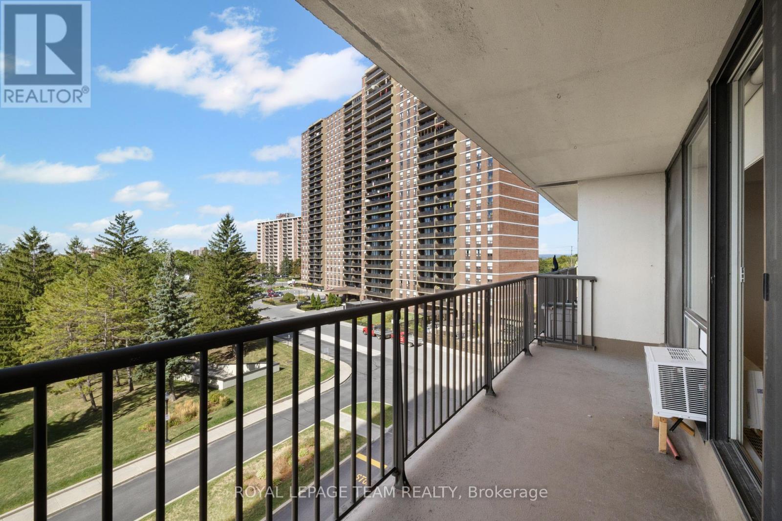 603 - 665 Bathgate Drive, Ottawa, Ontario  K1K 3Y4 - Photo 27 - X12336661
