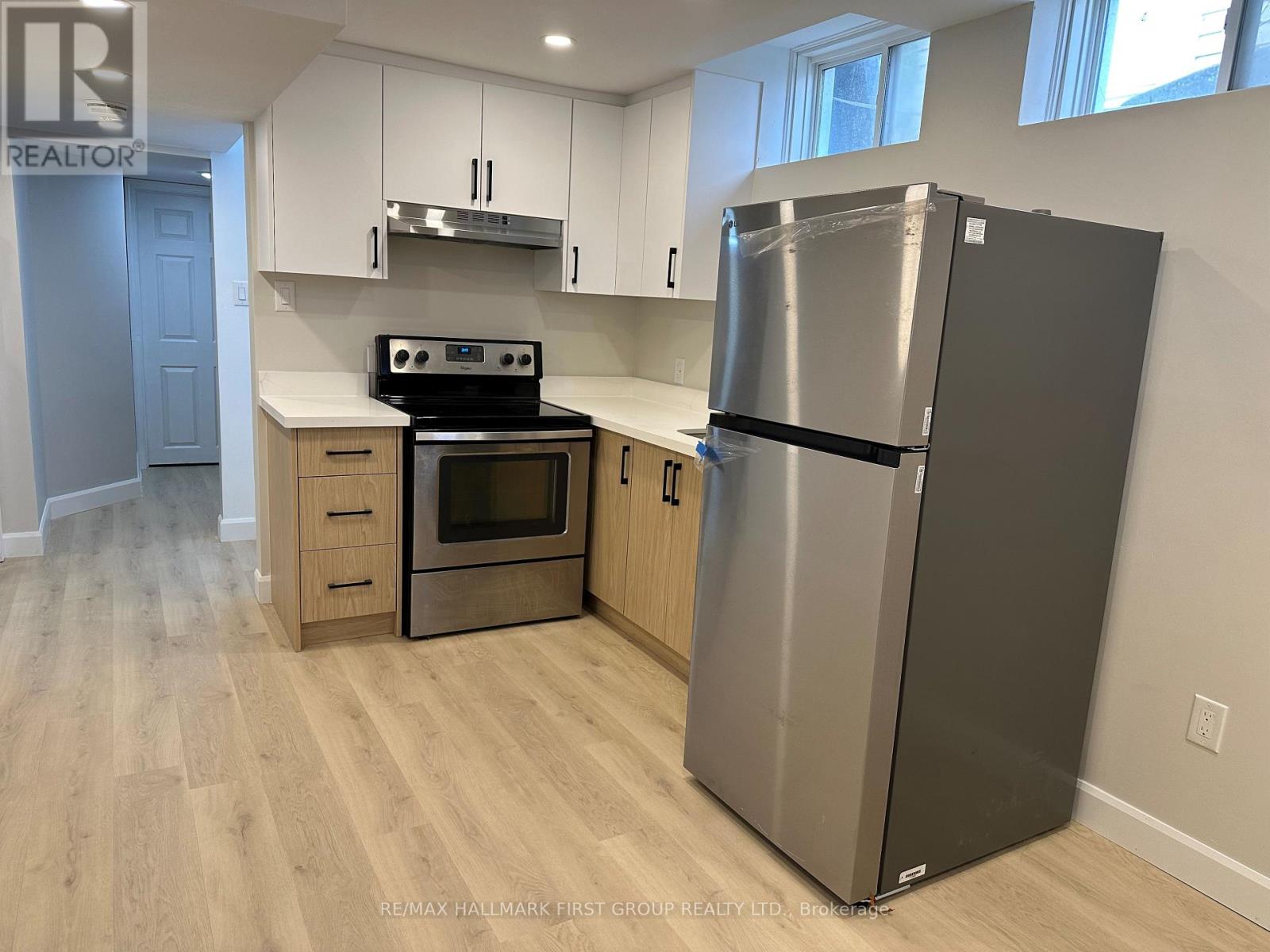 Basement - 54 Longueuil Place, Whitby, Ontario  L1R 3G9 - Photo 4 - E12409274