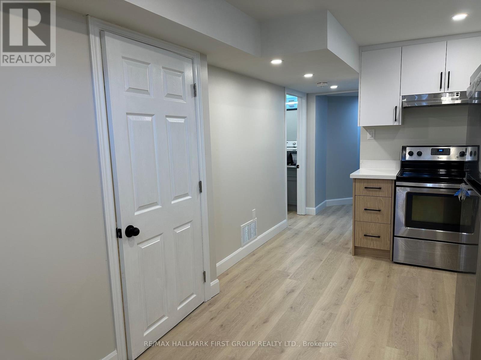 Basement - 54 Longueuil Place, Whitby, Ontario  L1R 3G9 - Photo 5 - E12409274