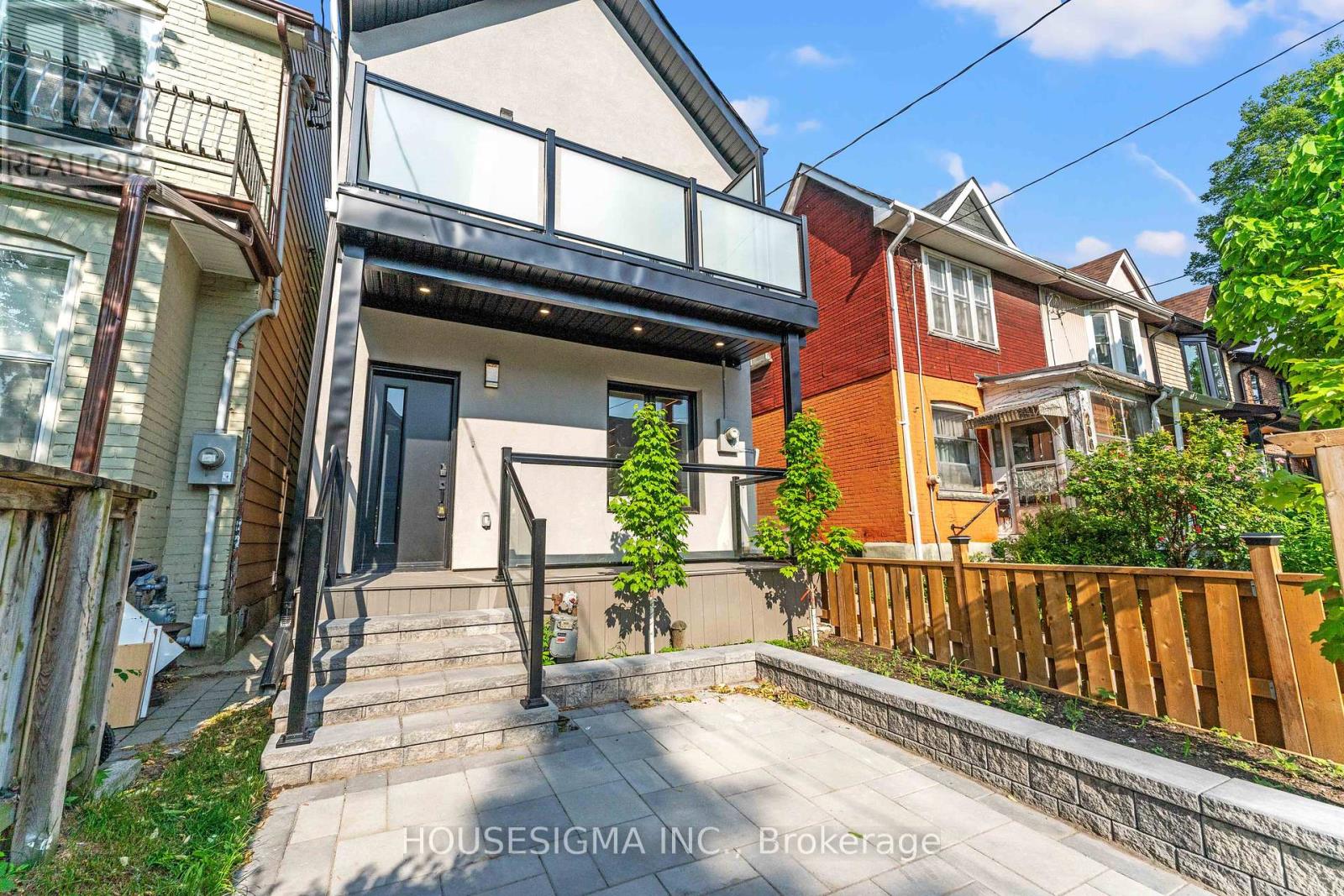 Property at 204 FRANKLIN AVENUE image 3