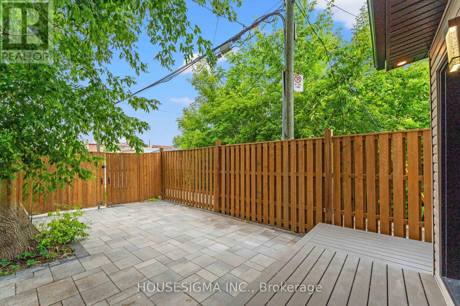 204 Franklin Avenue, Toronto, Ontario  M6P 3Z3 - Photo 44 - W12409406