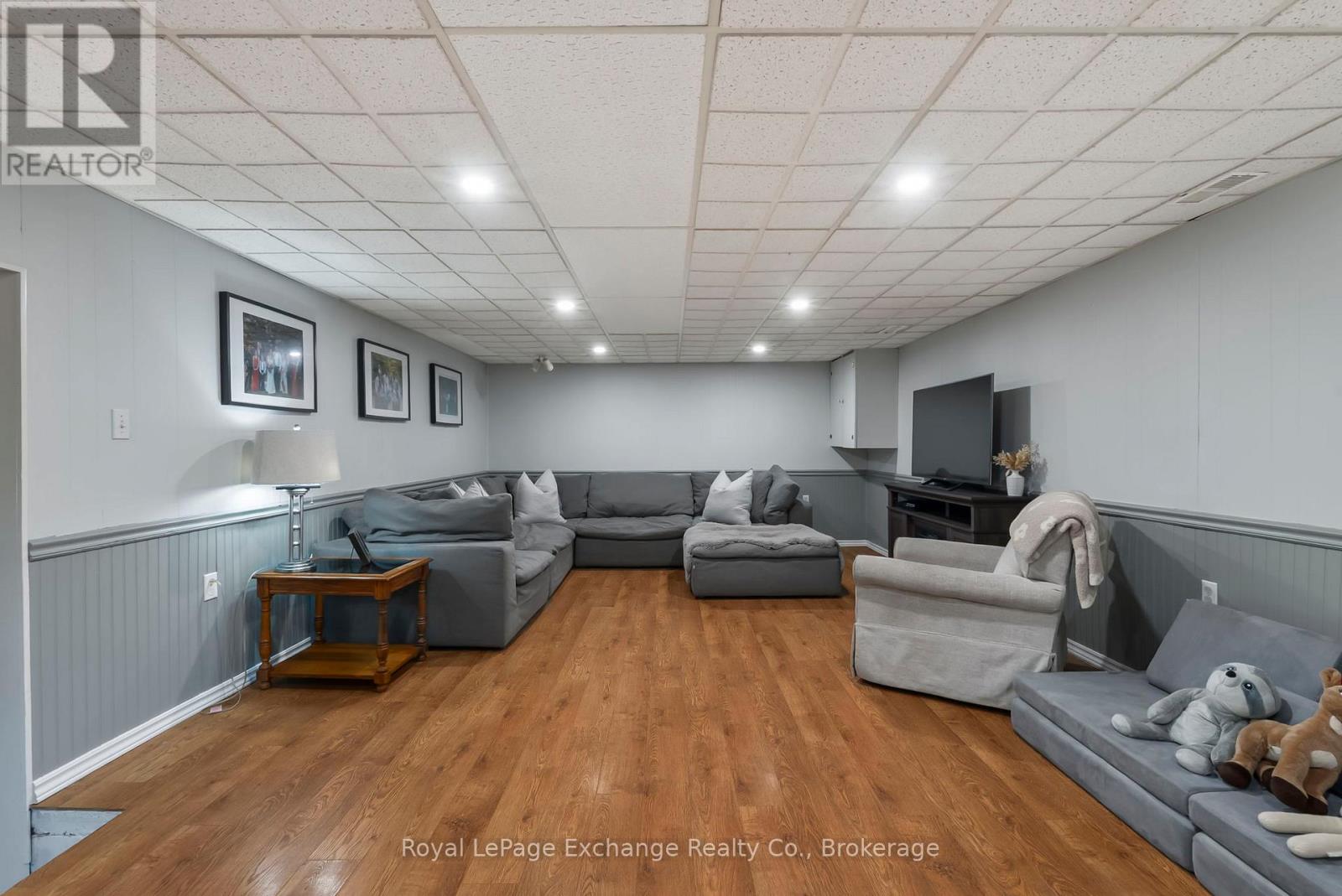 1670 Bruce Road 1, Huron-Kinloss, Ontario  N2Z 2X5 - Photo 21 - X12409325