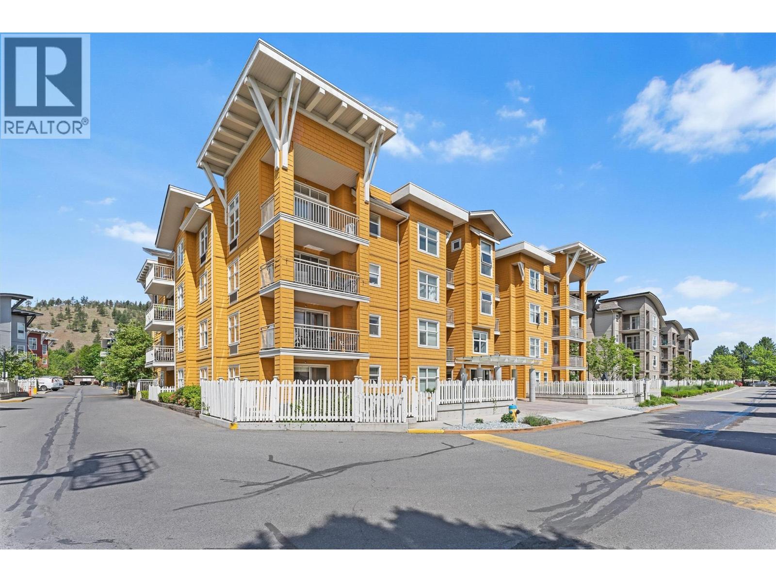 571 Yates Road Unit# 404, Kelowna, British Columbia