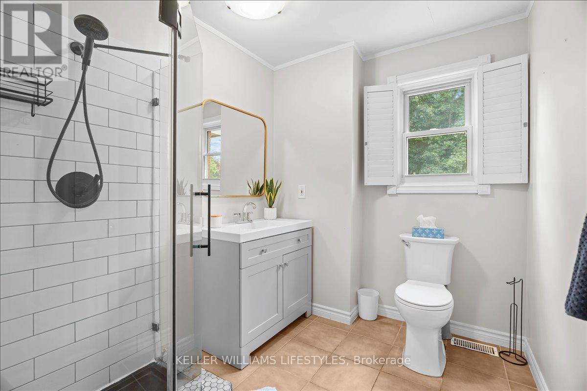 22 Park Lane, Lambton Shores, Ontario  N0N 1J0 - Photo 16 - X12409277