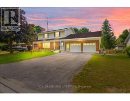 22 Park Lane, Lambton Shores (Forest), Ca