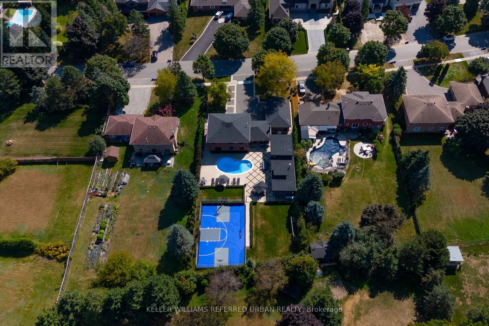 68 Findlay Avenue, King, Ontario  L7B 1E2 - Photo 47 - N12408503