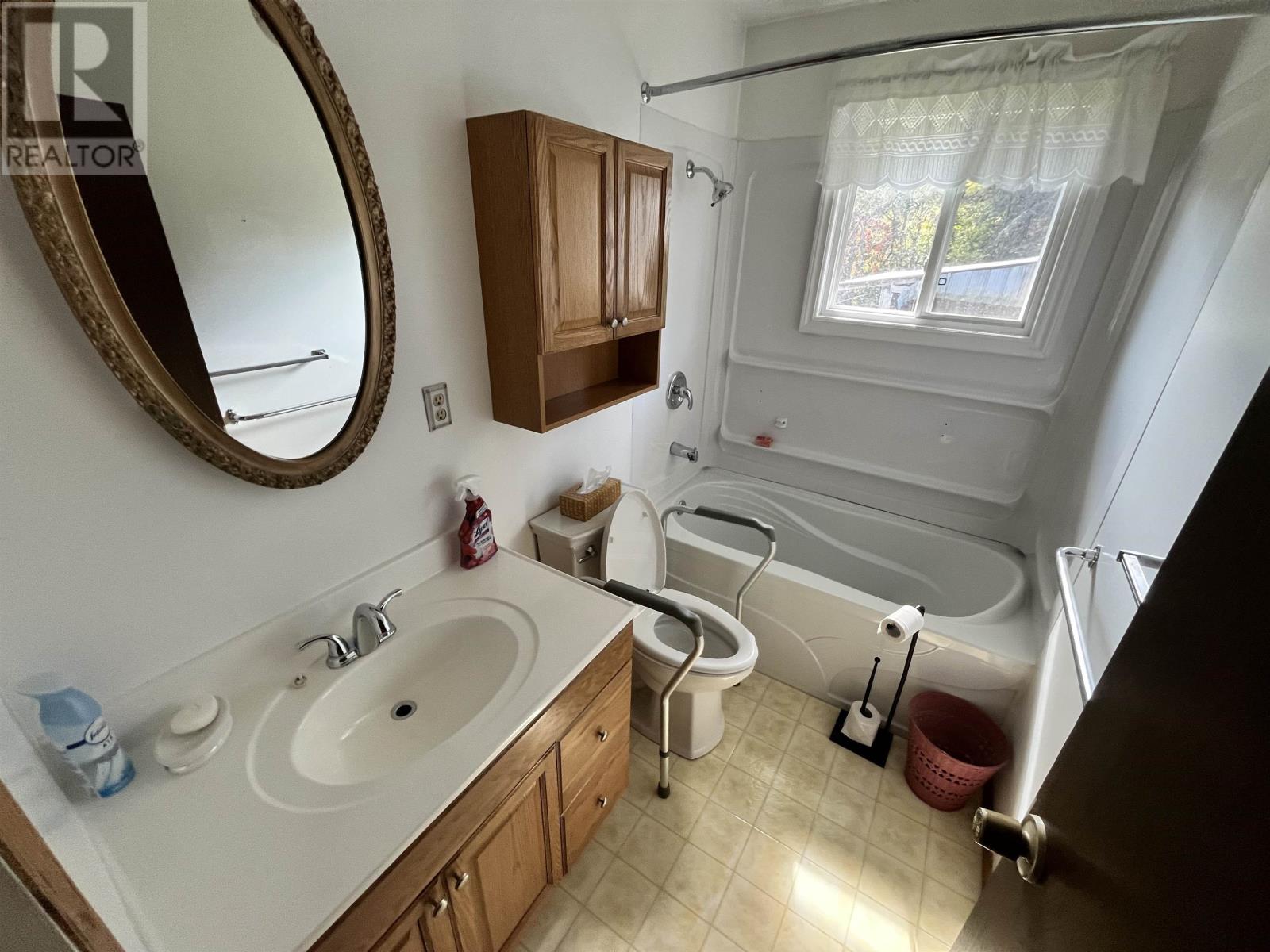 27 Balsam Avenue, Ear Falls, Ontario  P0V 1T0 - Photo 17 - TB252948