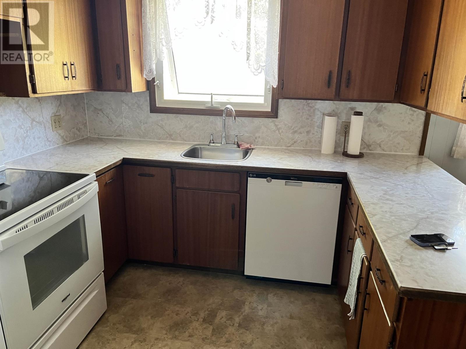 27 Balsam Avenue, Ear Falls, Ontario  P0V 1T0 - Photo 13 - TB252948