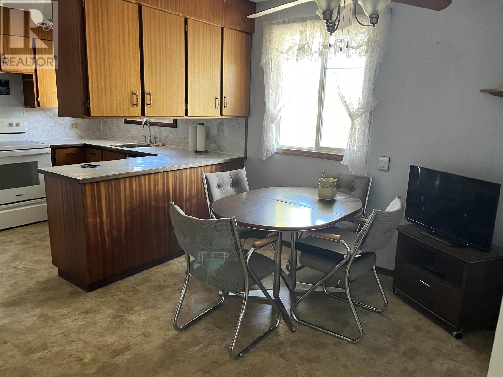 27 Balsam Avenue, Ear Falls, Ontario  P0V 1T0 - Photo 11 - TB252948