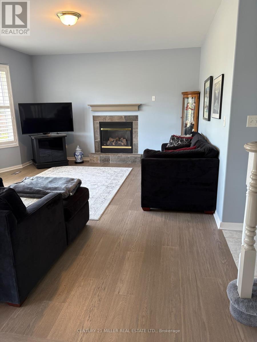 856 Somerville Terrace, Milton (Be Beaty), Ontario  L9T 5T9 - Photo 15 - W12188311