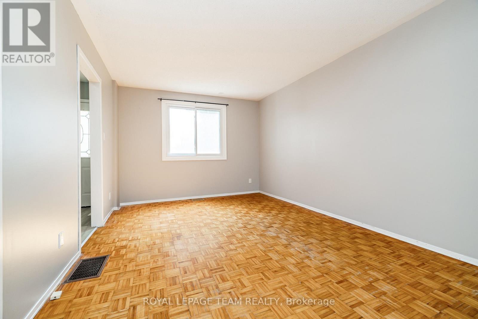 10 - 105 Parkinson St Street, North Grenville, Ontario  K0G 1J0 - Photo 11 - X12409284