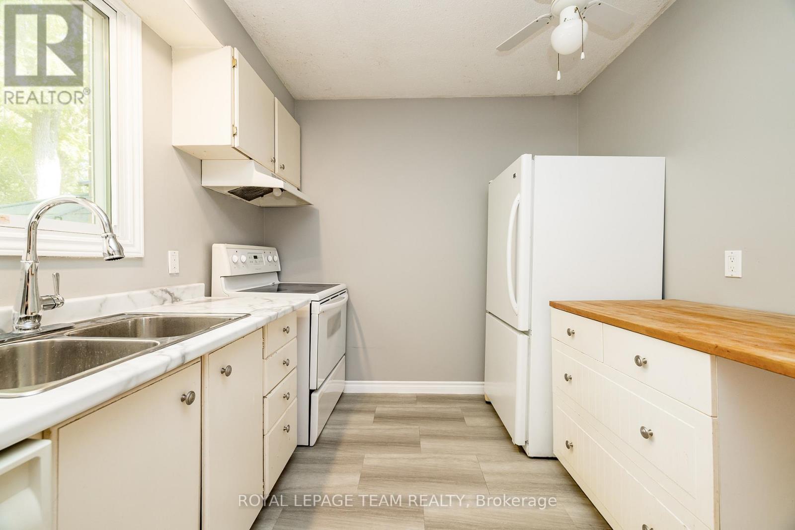 10 - 105 Parkinson St Street, North Grenville, Ontario  K0G 1J0 - Photo 17 - X12409284
