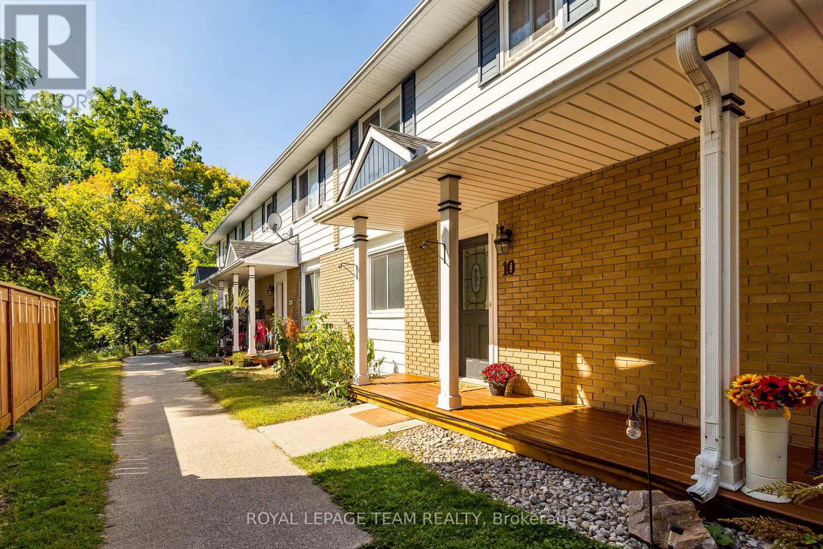 10 - 105 Parkinson St Street, North Grenville, Ontario  K0G 1J0 - Photo 3 - X12409284