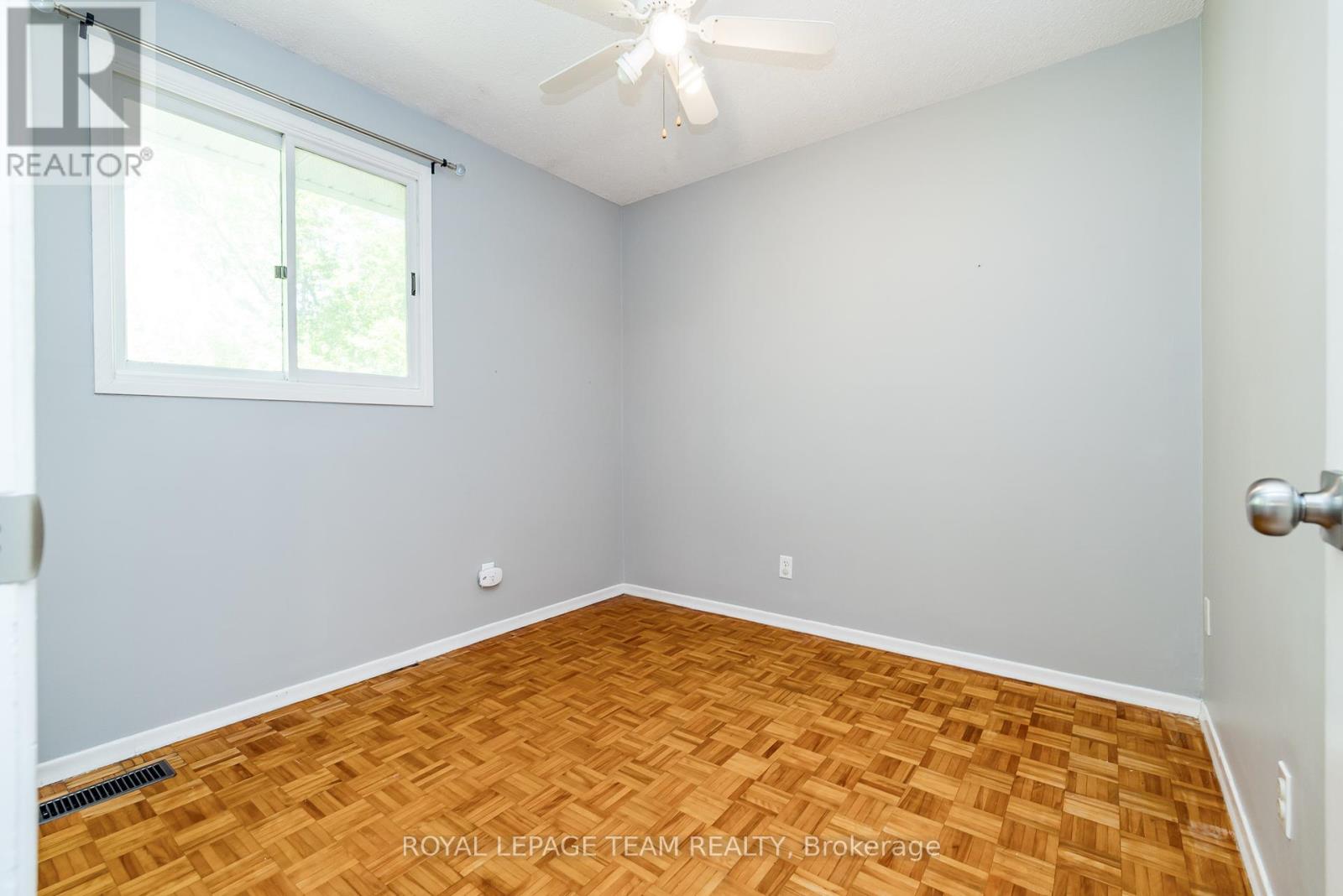10 - 105 Parkinson St Street, North Grenville, Ontario  K0G 1J0 - Photo 31 - X12409284