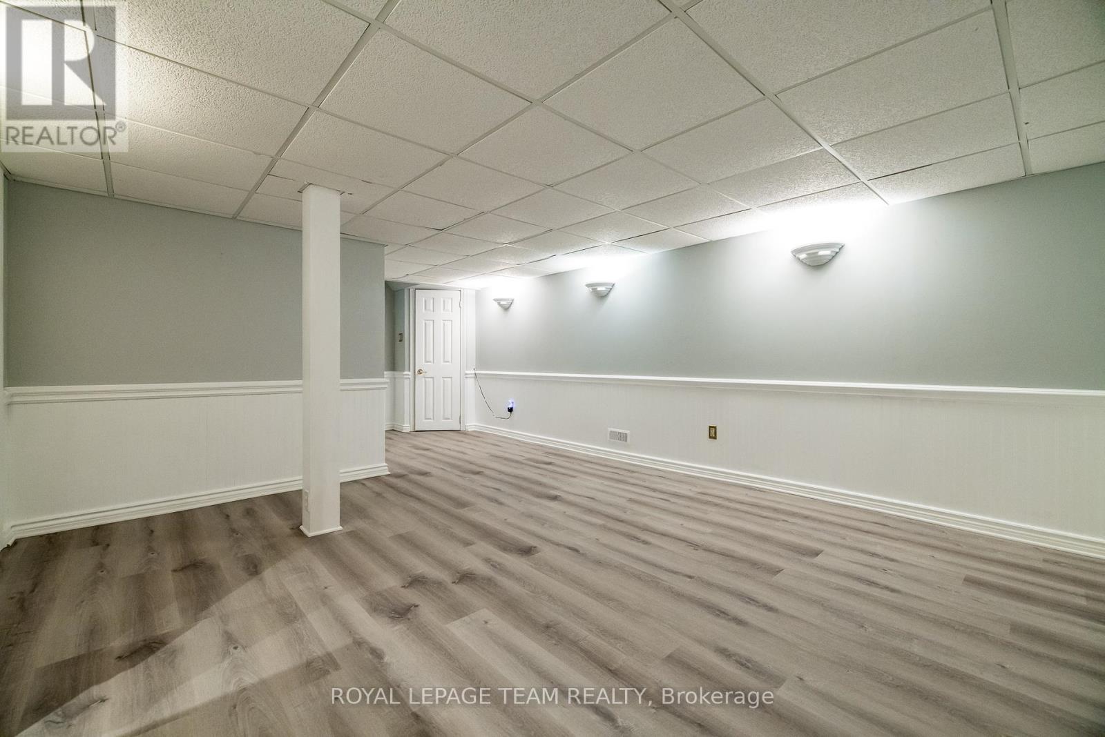 10 - 105 Parkinson St Street, North Grenville, Ontario  K0G 1J0 - Photo 37 - X12409284