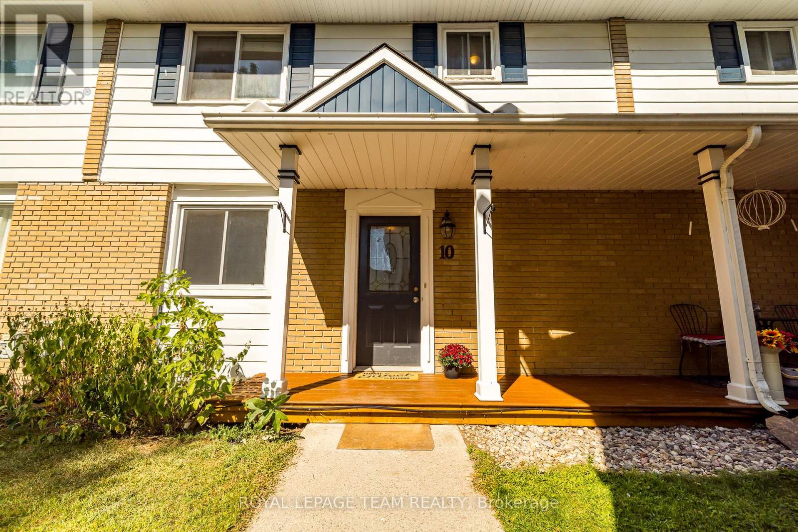 10 - 105 Parkinson St Street, North Grenville, Ontario  K0G 1J0 - Photo 4 - X12409284