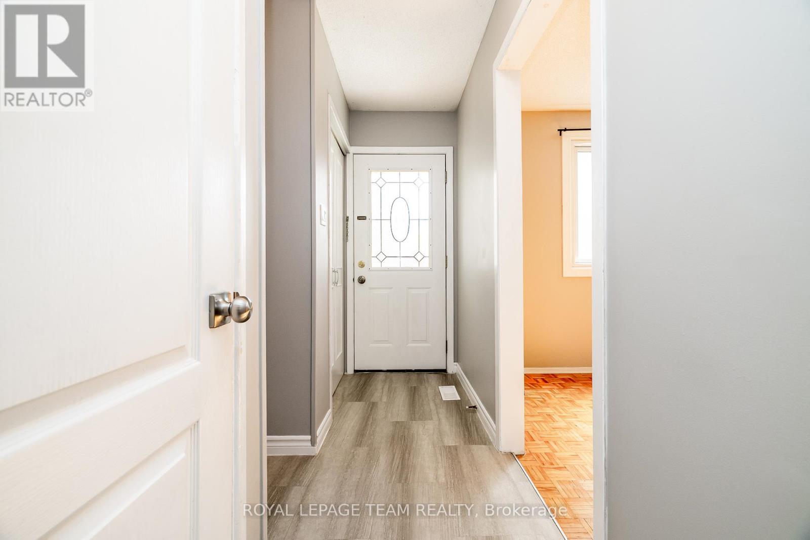 10 - 105 Parkinson St Street, North Grenville, Ontario  K0G 1J0 - Photo 7 - X12409284
