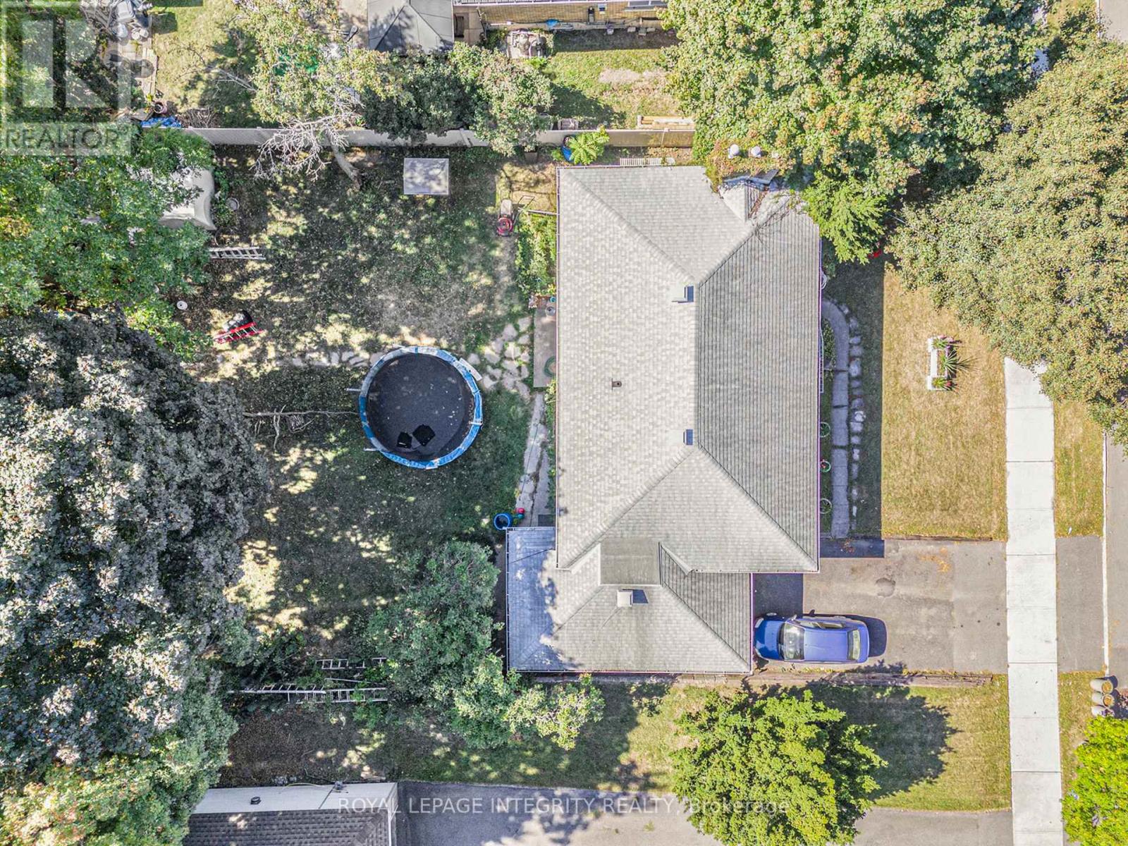 1368 Kilborn Avenue, Ottawa, Ontario  K1H 6L8 - Photo 5 - X12409312
