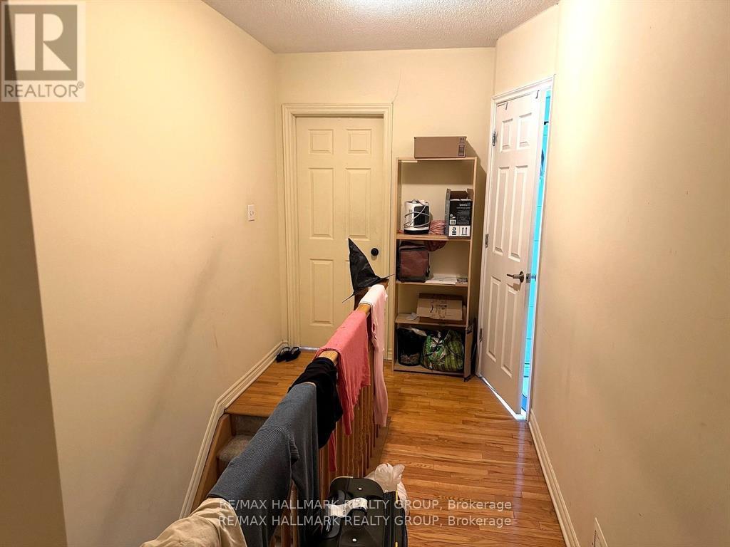480 Cumberland Street, Ottawa, Ontario  K1N 7J9 - Photo 9 - X12409315