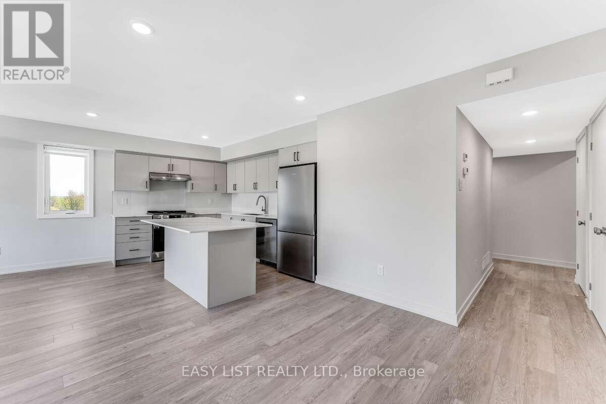 3 - 152 Springhurst Avenue, Ottawa, Ontario  K1S 0E5 - Photo 12 - X12409400