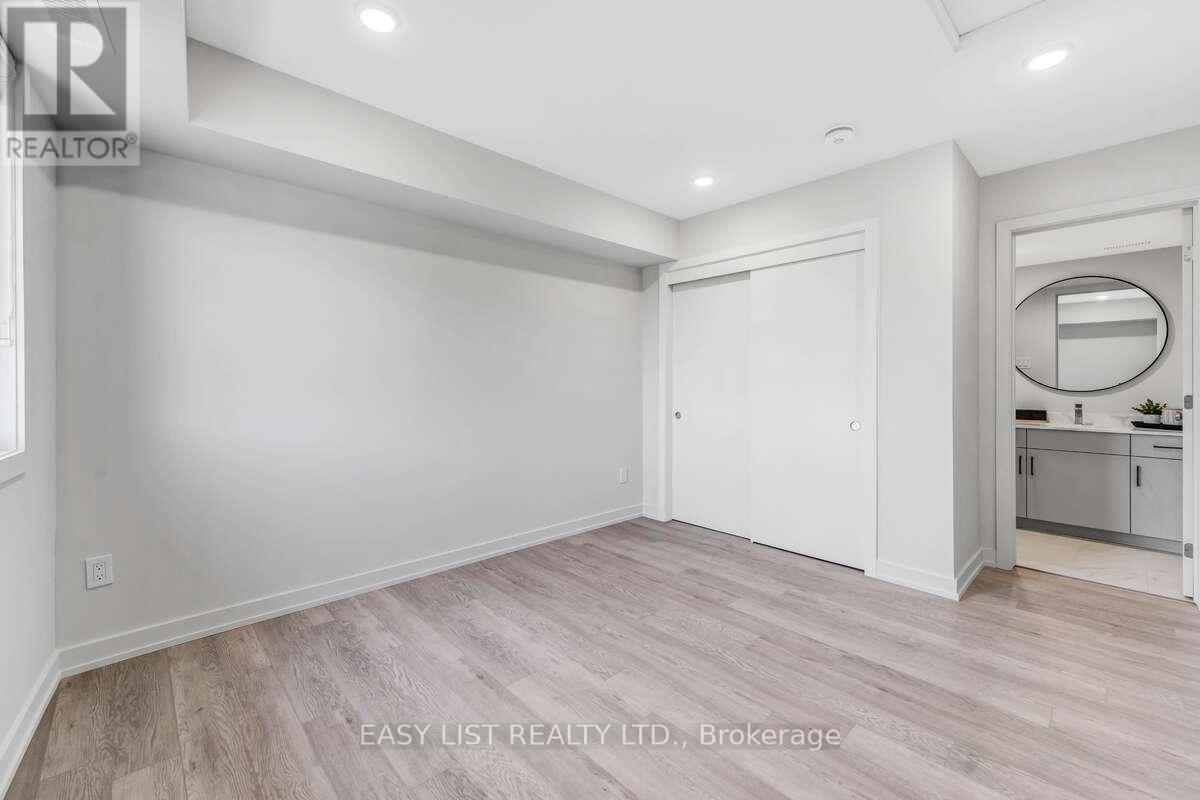 3 - 152 Springhurst Avenue, Ottawa, Ontario  K1S 0E5 - Photo 15 - X12409400