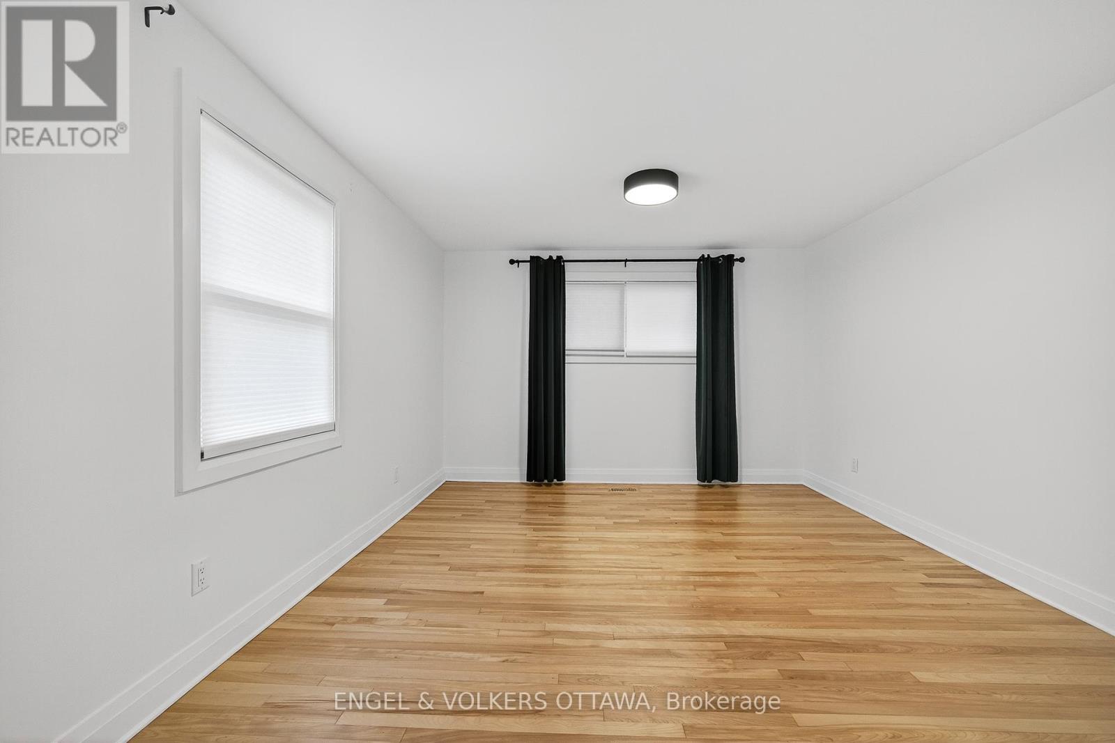 2204 Utah Street, Ottawa, Ontario  K1H 7W8 - Photo 22 - X12409401