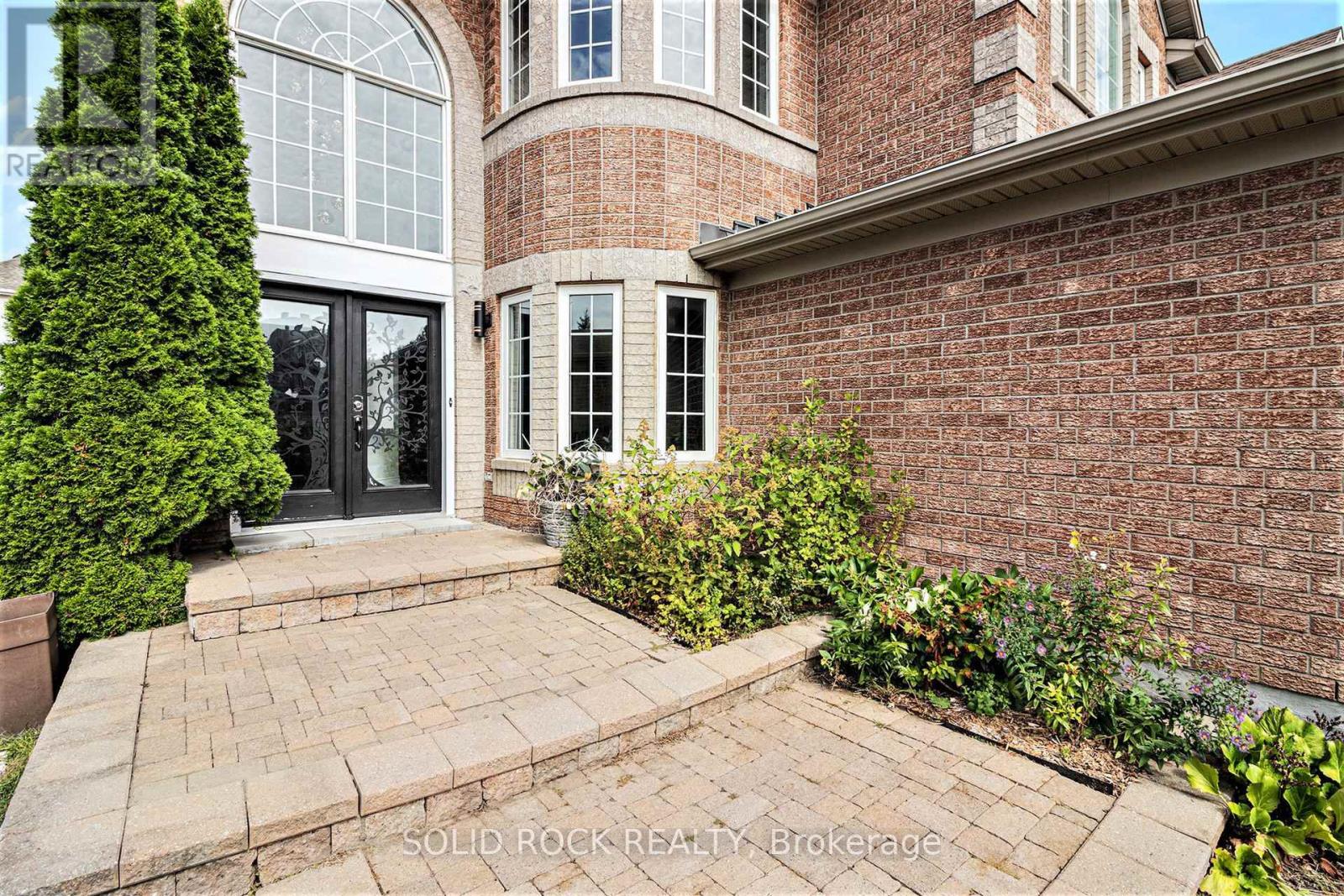 2121 Valin Street, Ottawa, Ontario  K4A 4T5 - Photo 2 - X12409422