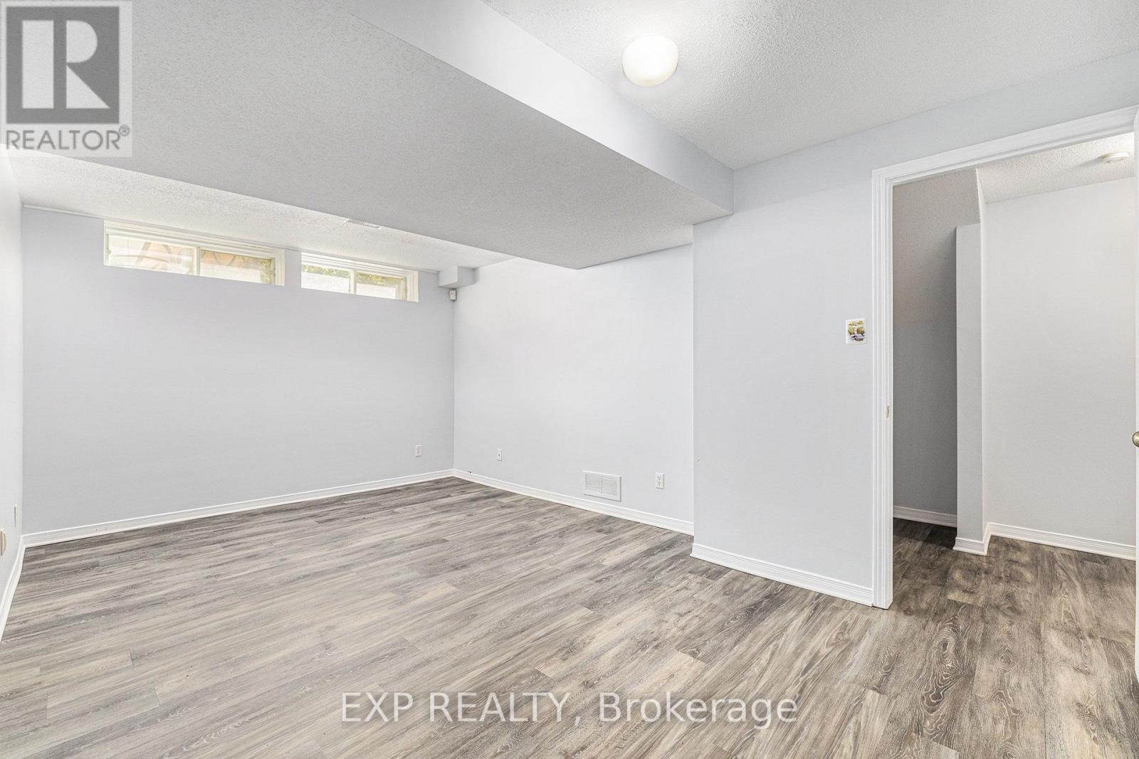103 Banchory Crescent, Ottawa, Ontario  K2K 2V2 - Photo 13 - X12409428