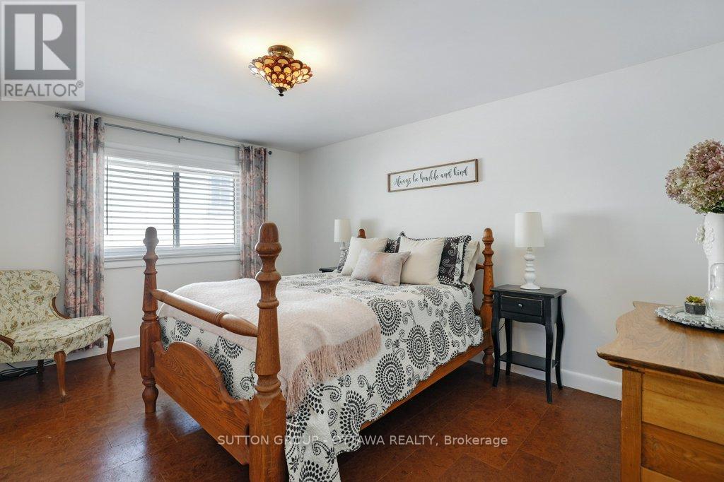2 Victoria Street, Perth, Ontario  K7H 2H4 - Photo 19 - X12409448