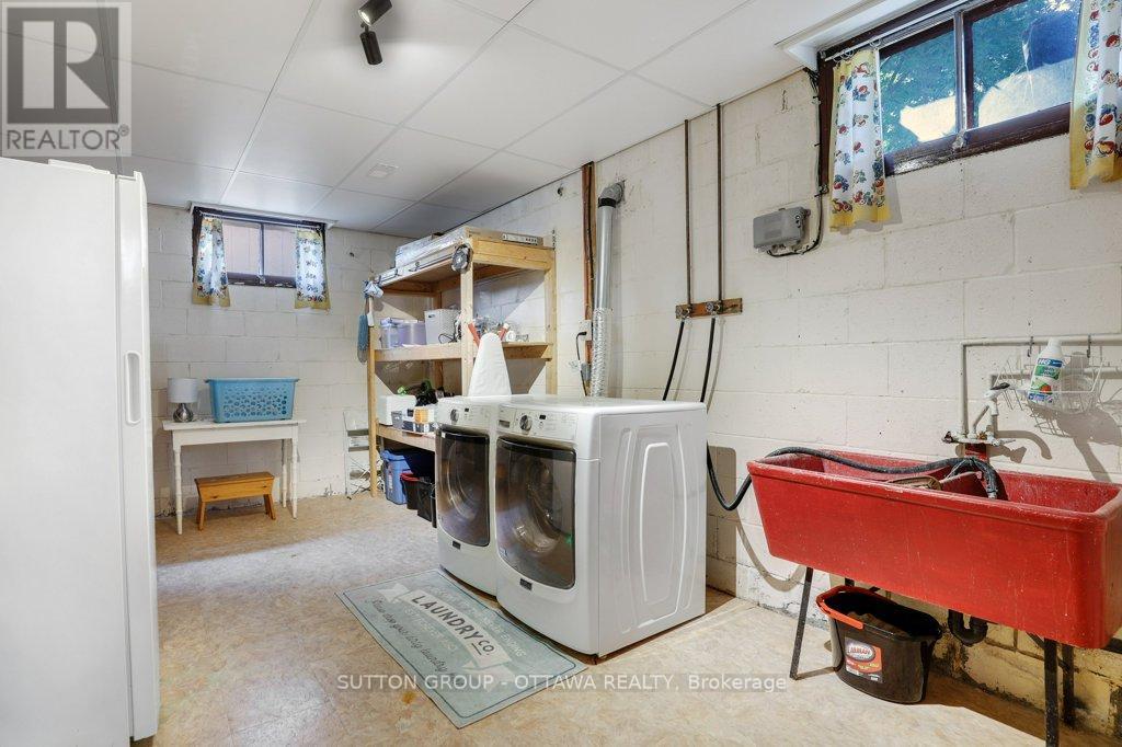 2 Victoria Street, Perth, Ontario  K7H 2H4 - Photo 27 - X12409448