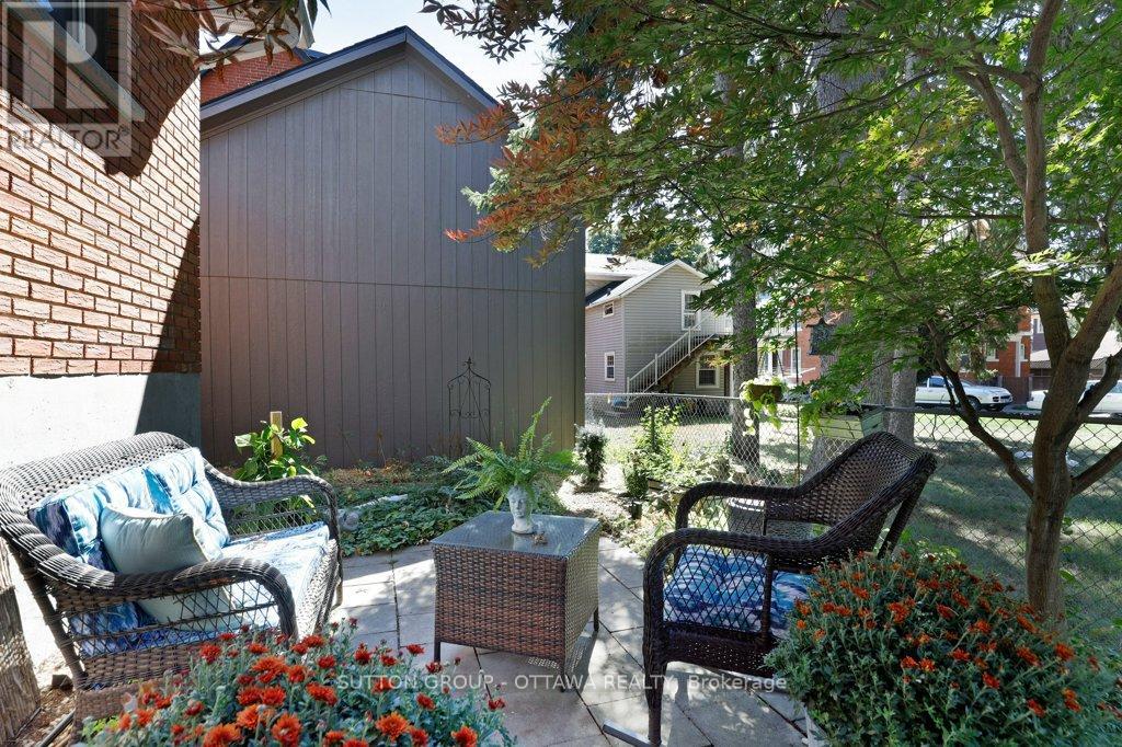 2 Victoria Street, Perth, Ontario  K7H 2H4 - Photo 30 - X12409448