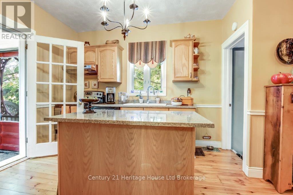 230 Graham Street, Woodstock, Ontario  N4S 6K7 - Photo 6 - X12409333