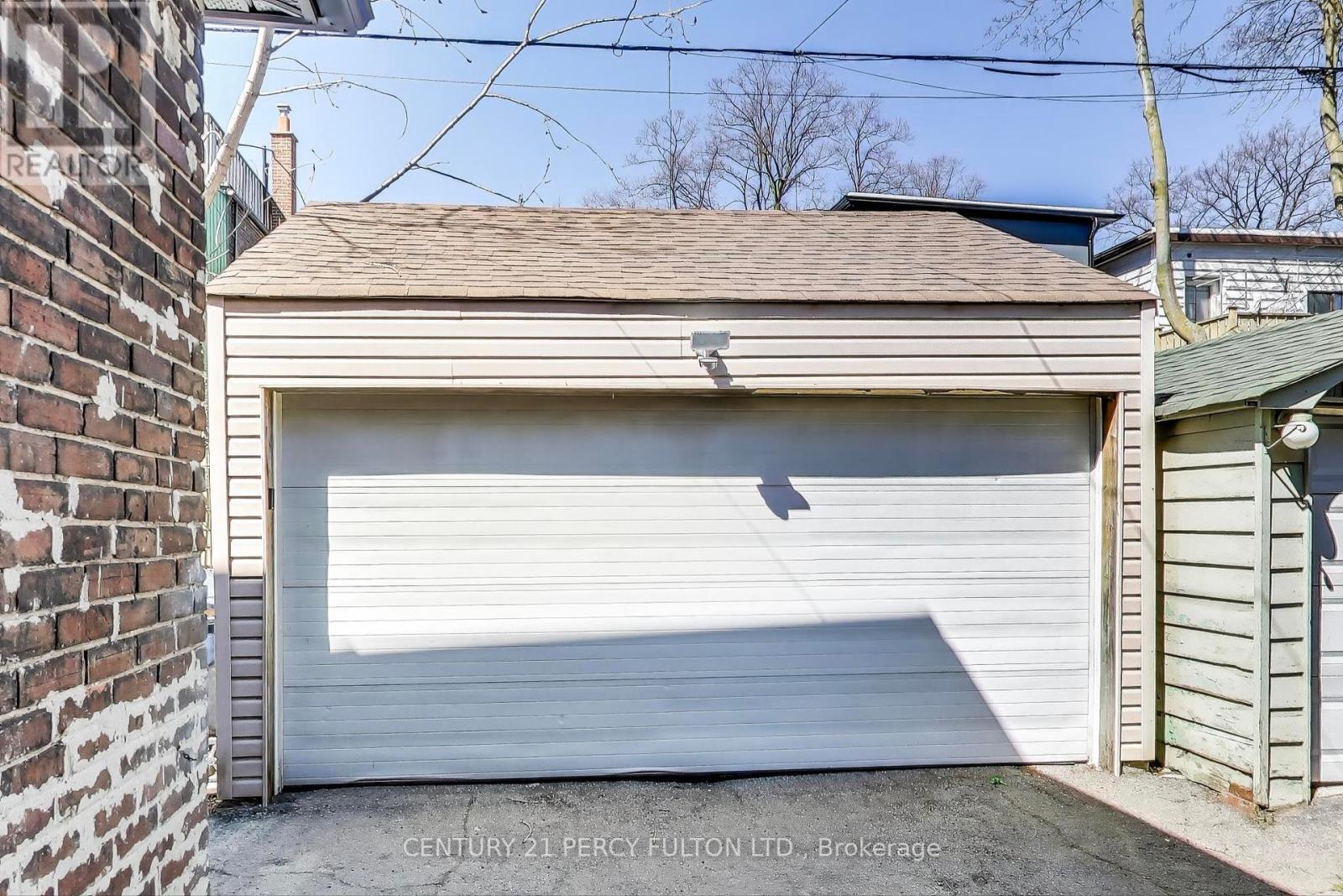 Unit 1 - 18 Springhurst Avenue, Toronto, Ontario  M6K 1A9 - Photo 45 - W12377838