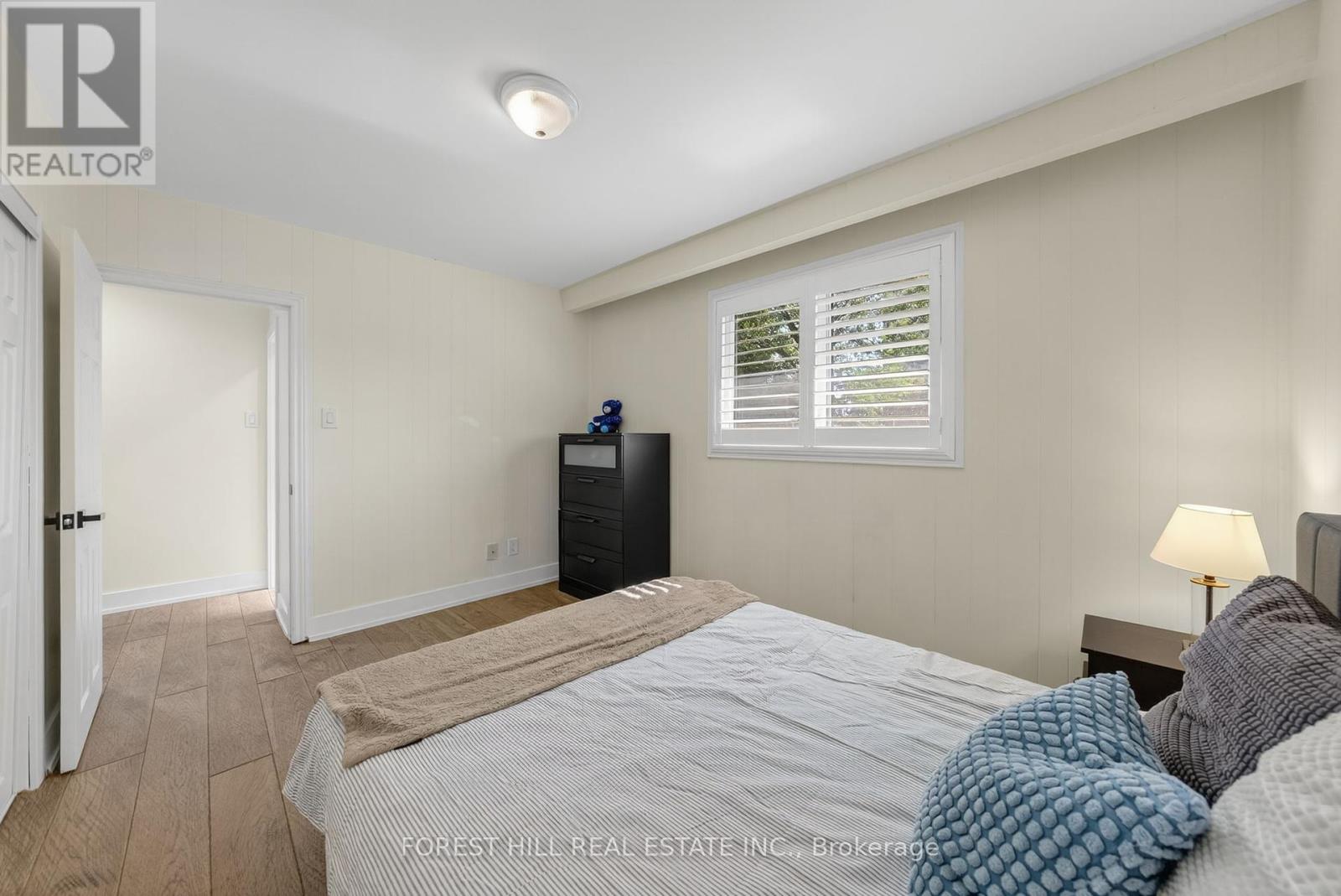 37 Cherry Post Crescent, Toronto, Ontario  M9C 2J9 - Photo 28 - W12409069