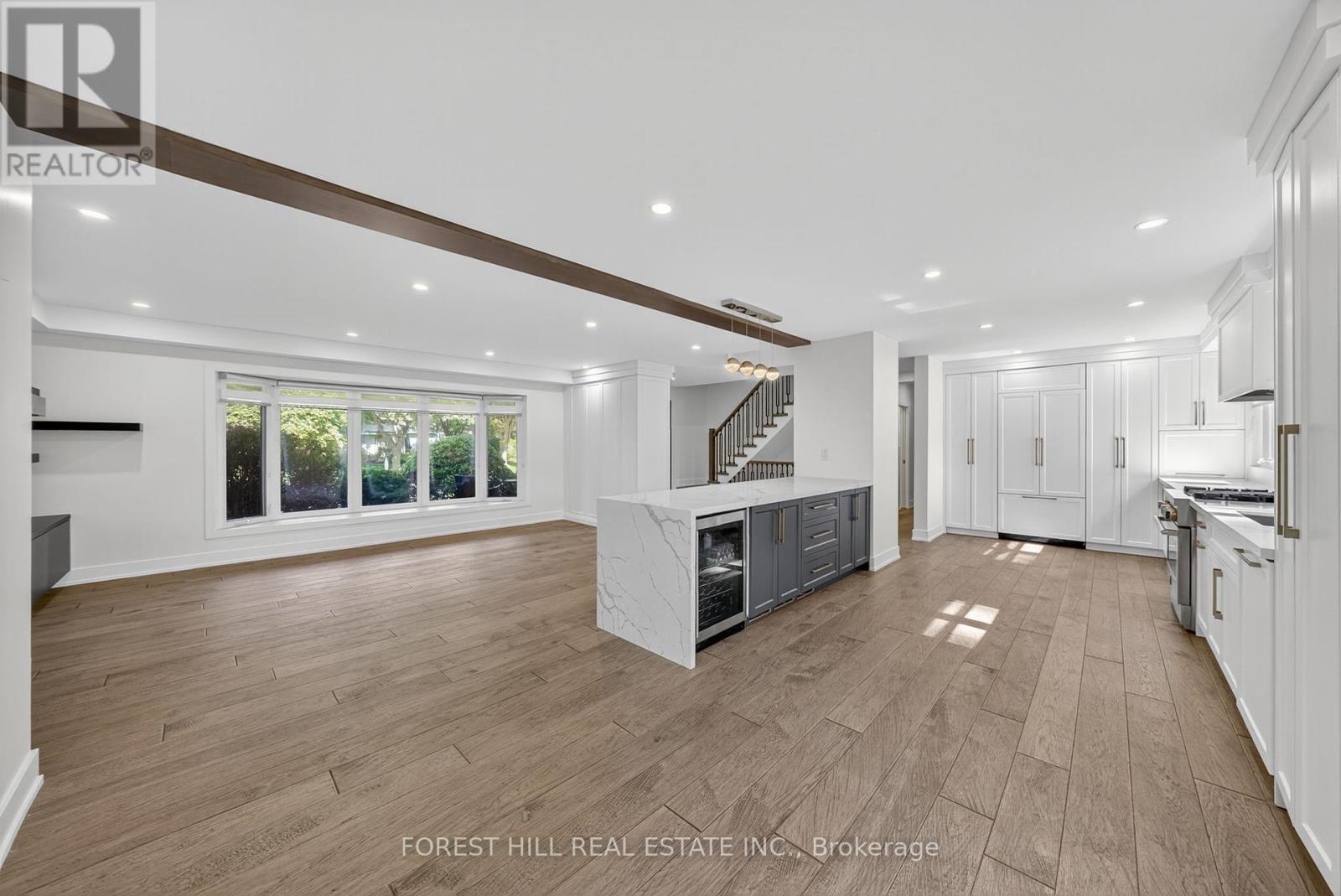 37 Cherry Post Crescent, Toronto, Ontario  M9C 2J9 - Photo 11 - W12409069