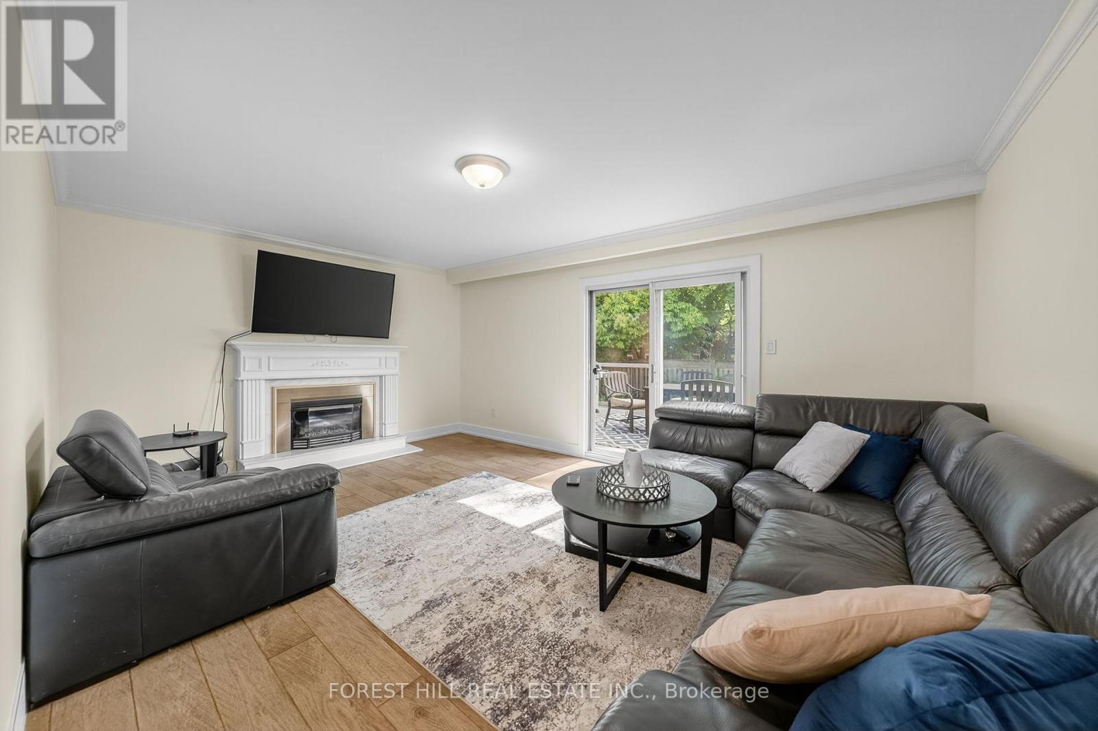 37 Cherry Post Crescent, Toronto, Ontario  M9C 2J9 - Photo 18 - W12409069